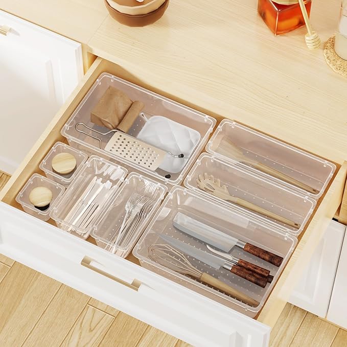 WOWBOX 8 PCS Clear Plastic Drawer Organizer Set, 4 Sizes Desk Drawer Organization and Storage Containers for Makeup, Cosmetics, Jewelry and Gadgets in Kitchen, Bathroom, Bedroom, Office, Clear